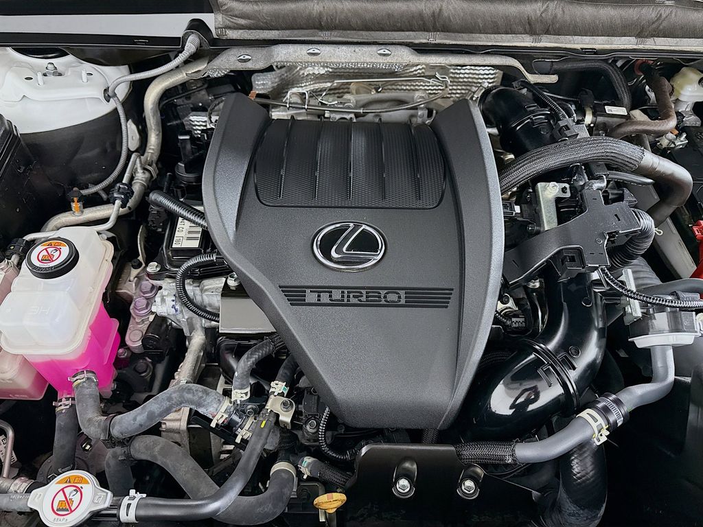 Thumbnail: 2025 Lexus RX - 31