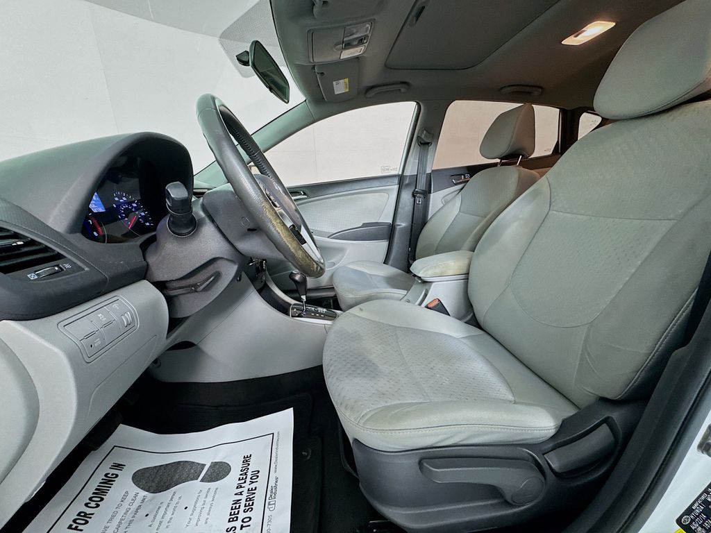 Used Car 2014 Hyundai Accent  Se For Sale Under $10,000 In Austin, Texas