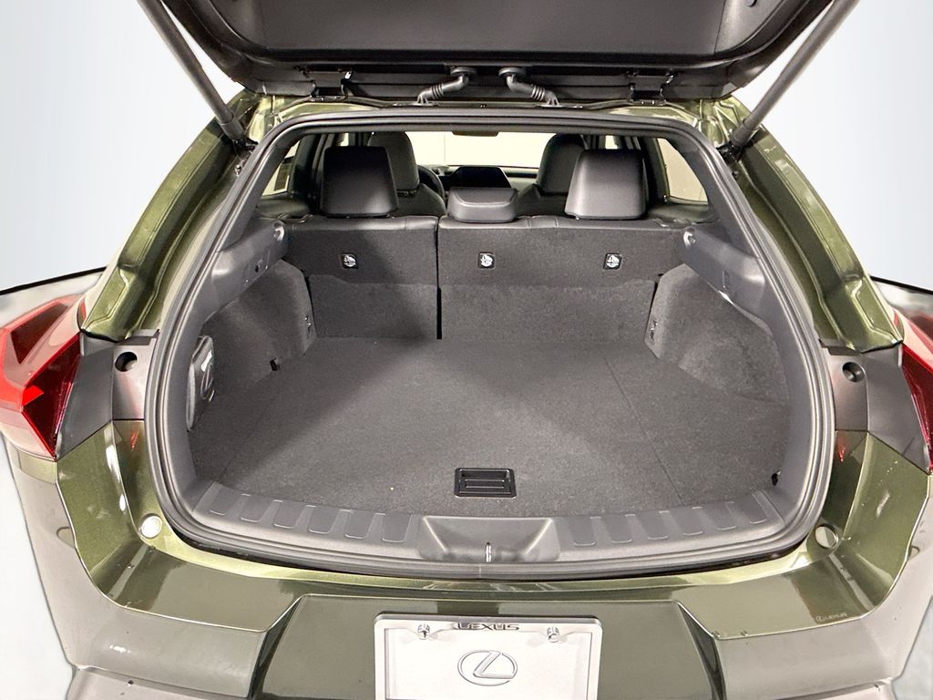 Thumbnail: 2026 Lexus UX - 29