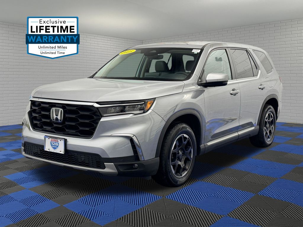 Lunar Silver Metallic 2025 Honda Pilot SUV / Crossover All-Wheel Drive Automatic