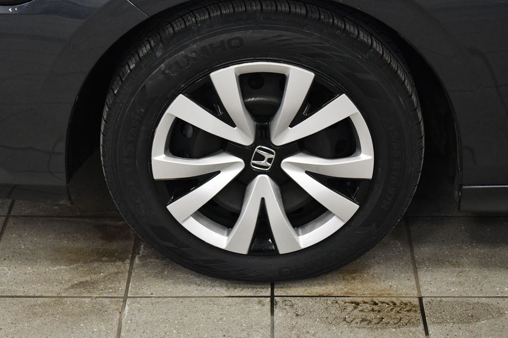 Thumbnail: 2023 Honda Civic - 13