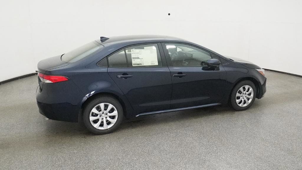 2025 Toyota Corolla LE 10