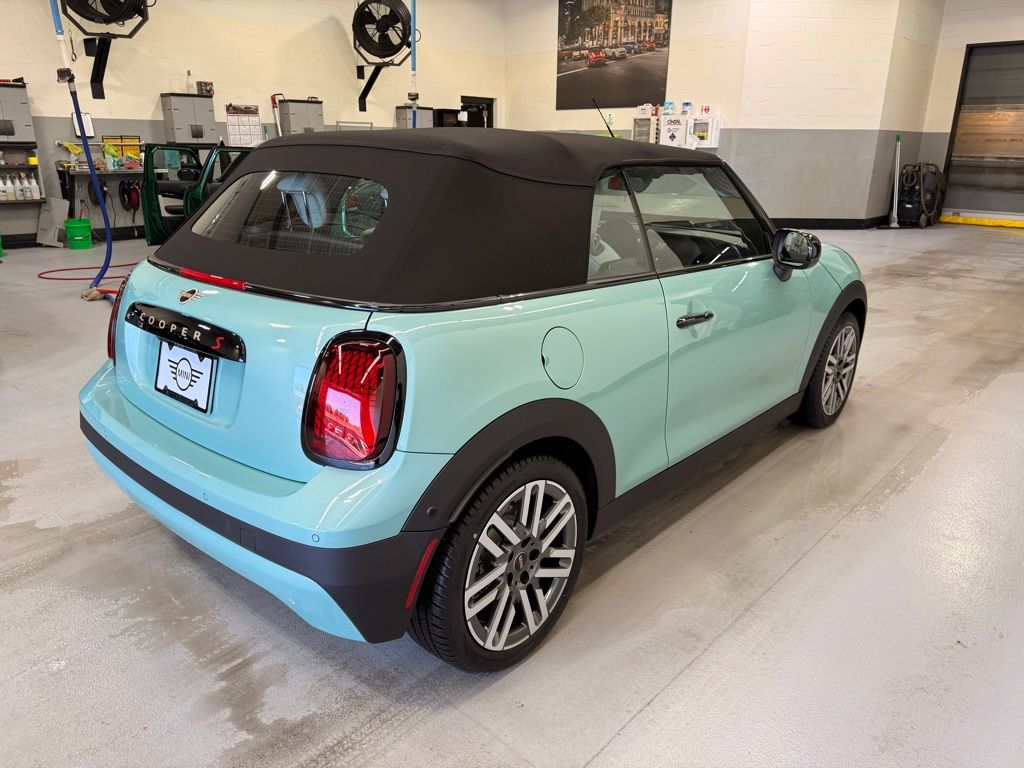 Thumbnail: 2026 MINI Cooper - 6