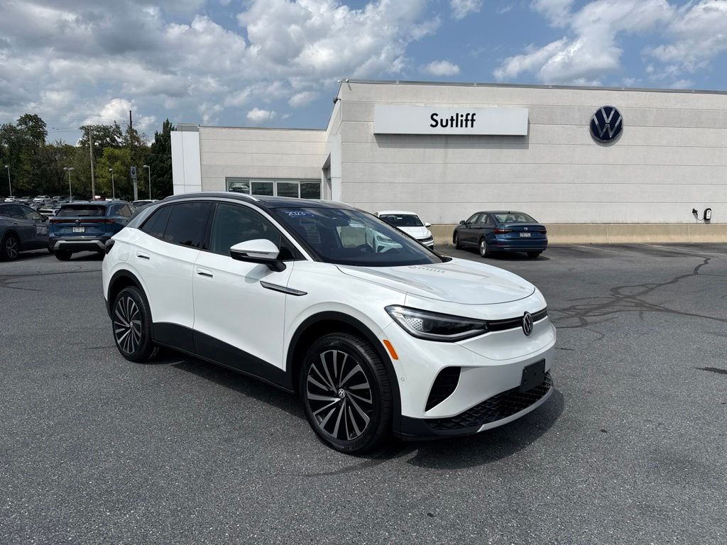 2023 Volkswagen ID.4 Pro S Plus White/off-white at Subaru and VW of Moon Township