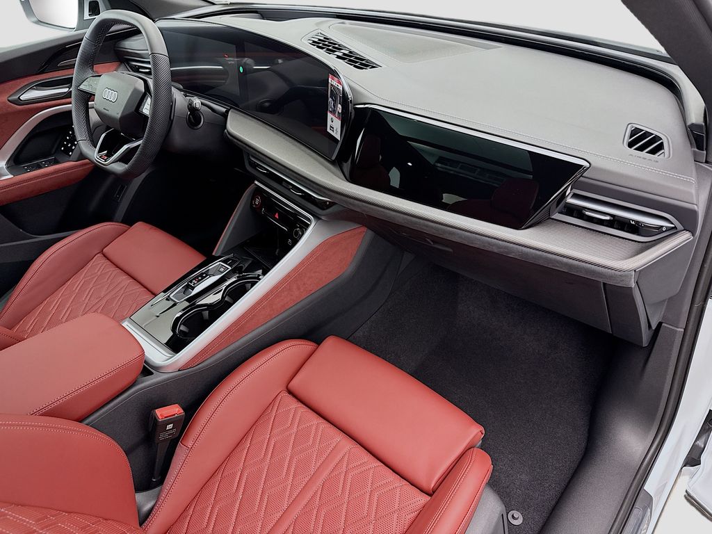 Thumbnail: 2025 Audi SQ5 - 17