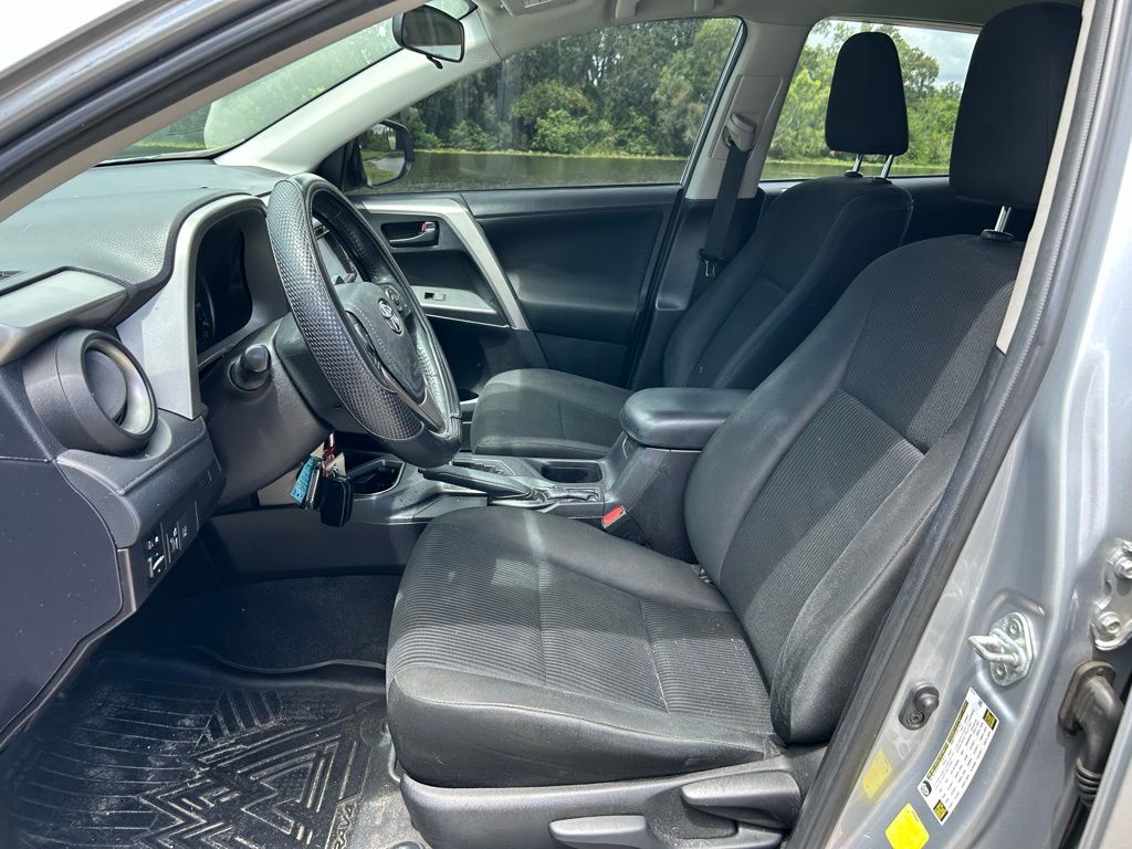 Thumbnail: 2018 Toyota RAV4 - 13