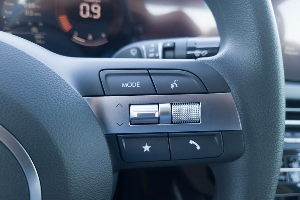 New 2026 Gray Hyundai SE image 25