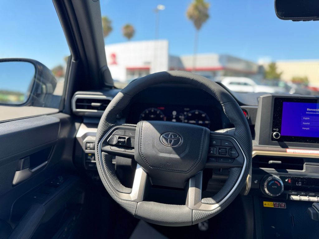 2025 Toyota Tacoma TRD Sport Double Cab photo 5