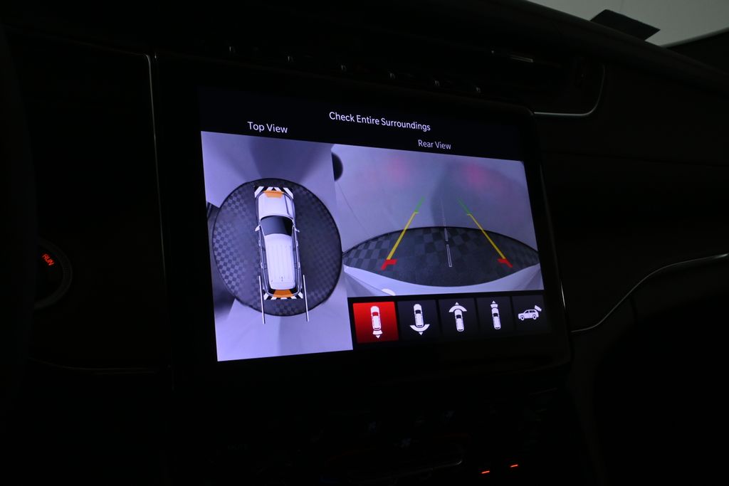 Thumbnail: 2025 Jeep Grand Cherokee L - 24