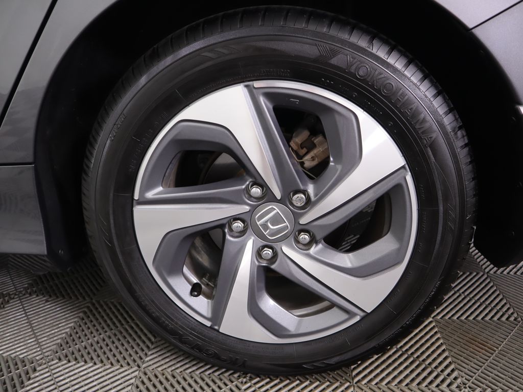 Thumbnail: 2019 Honda Insight - 31