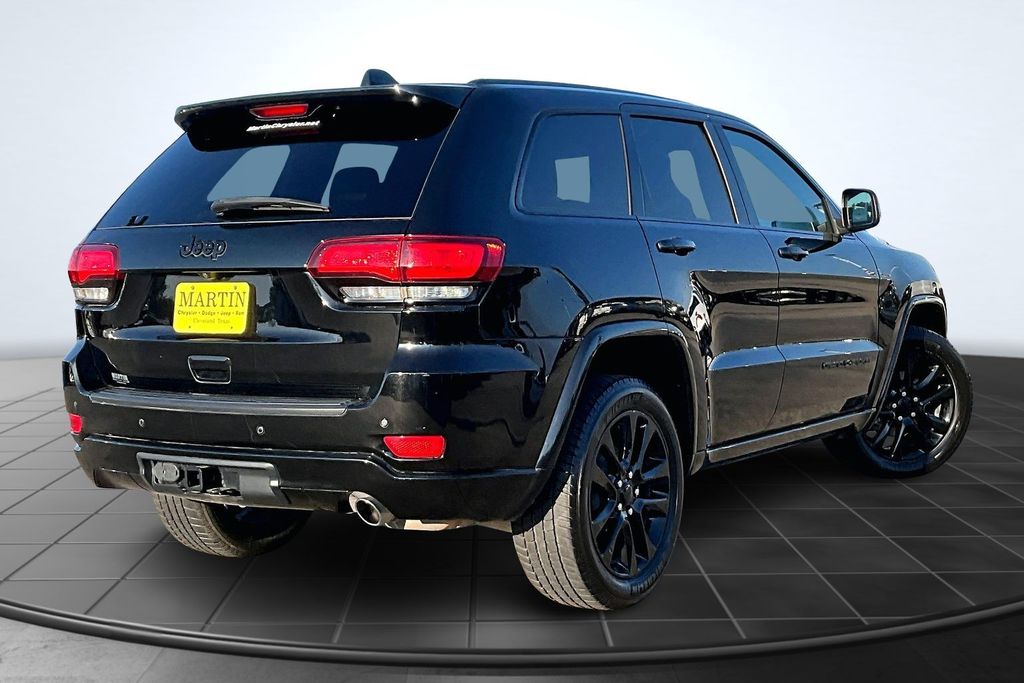 2020 Jeep Grand Cherokee Altitude Black at DeMontrond Auto Country