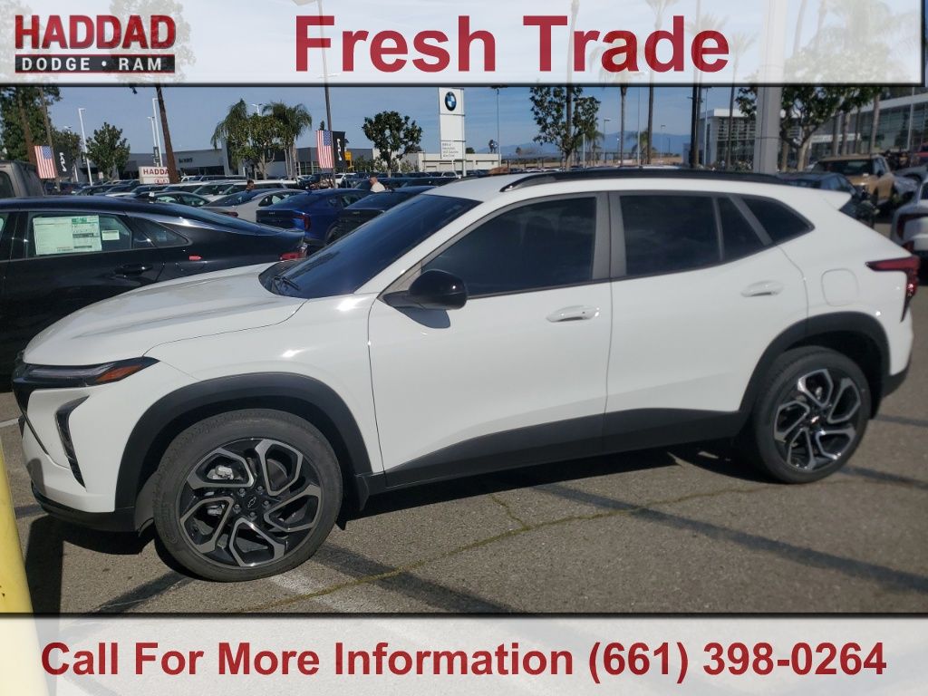 2025 Chevrolet Trax RS with 2RS FWD