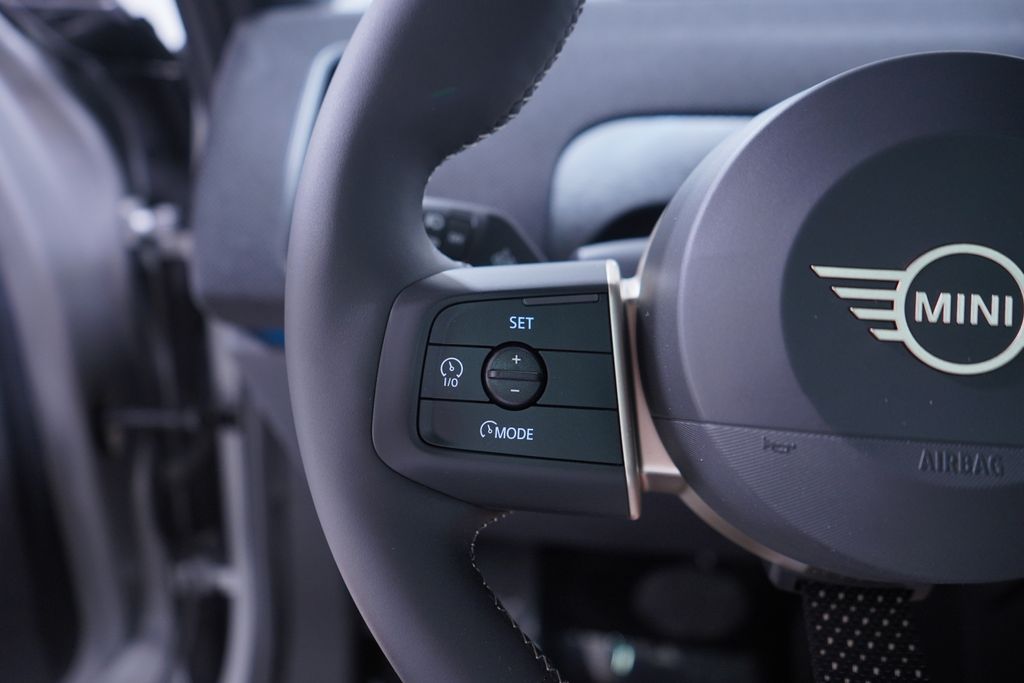 Thumbnail: 2026 MINI Cooper Countryman - 18