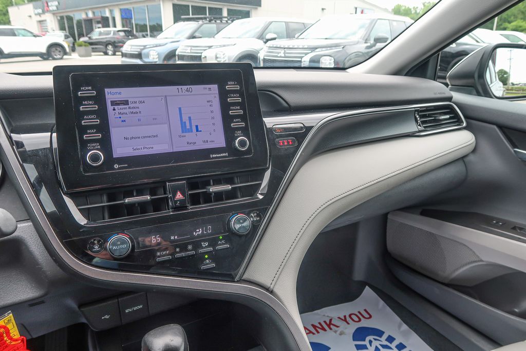 2023 Toyota Camry SE AWD