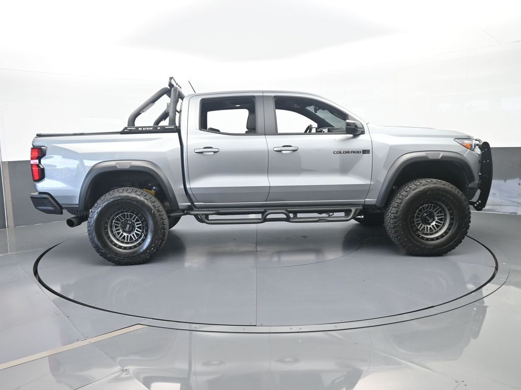 Used 2025 Sterling Gray Metallic Chevrolet ZR2 image 7