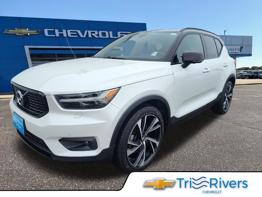 2019 Volvo XC40 T5 R-Design AWD