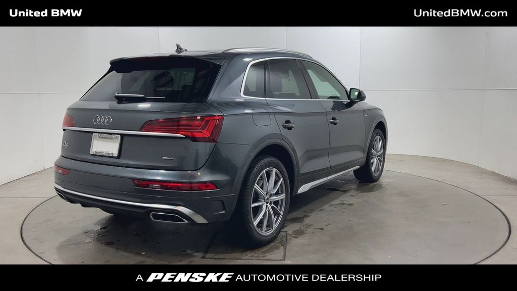 2022 Audi Q5 e Premium 8