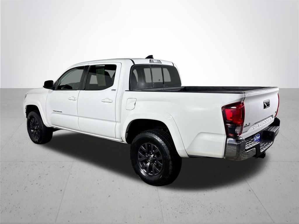 2022 Toyota Tacoma SR5