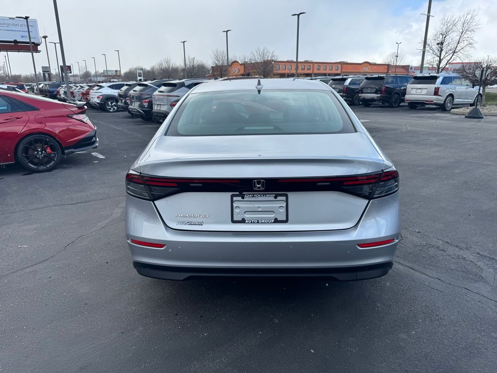 Used 2024 Silver Honda LX image 6