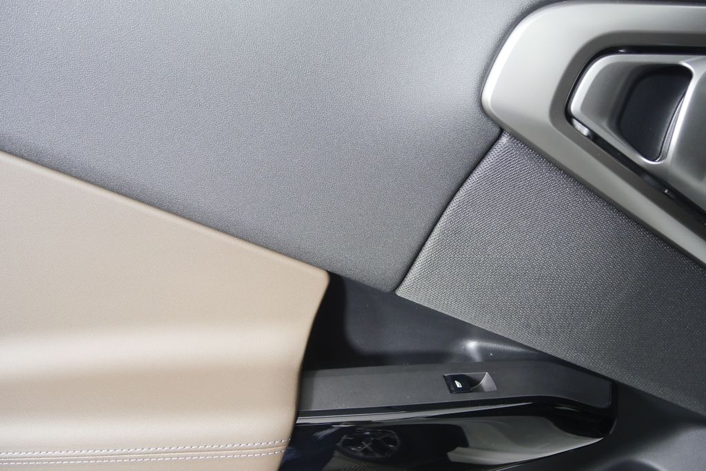 Thumbnail: 2026 BMW X3 - 13