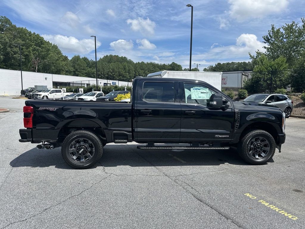 2024 Ford F-250SD Lariat 8