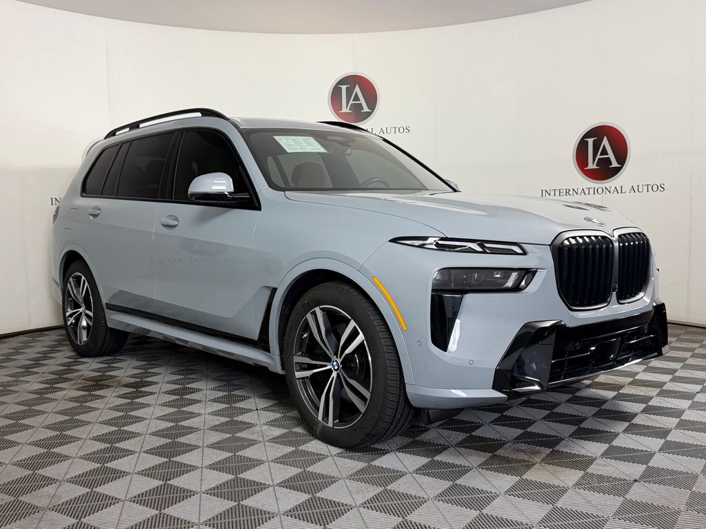 Brooklyn Gray Metallic 2025 BMW X7 xDrive40i AWD SUV / Crossover All-Wheel Drive 8-Speed Automatic
