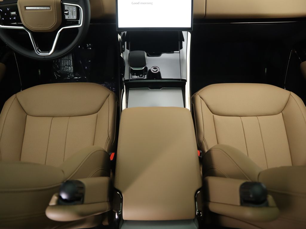 Thumbnail: 2025 Land Rover Range Rover Sport - 17