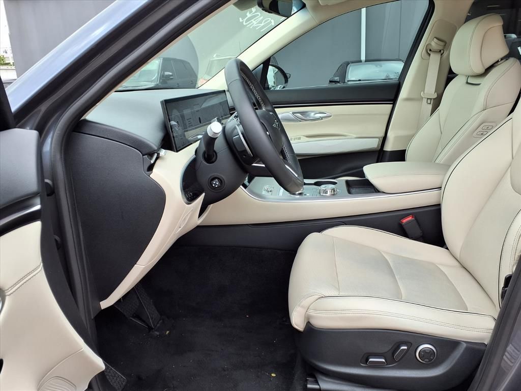 2026 Genesis GV70 2.5T Advanced - 10
