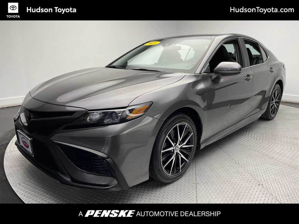 2021 Toyota Camry SE -
                Jersey City, NJ