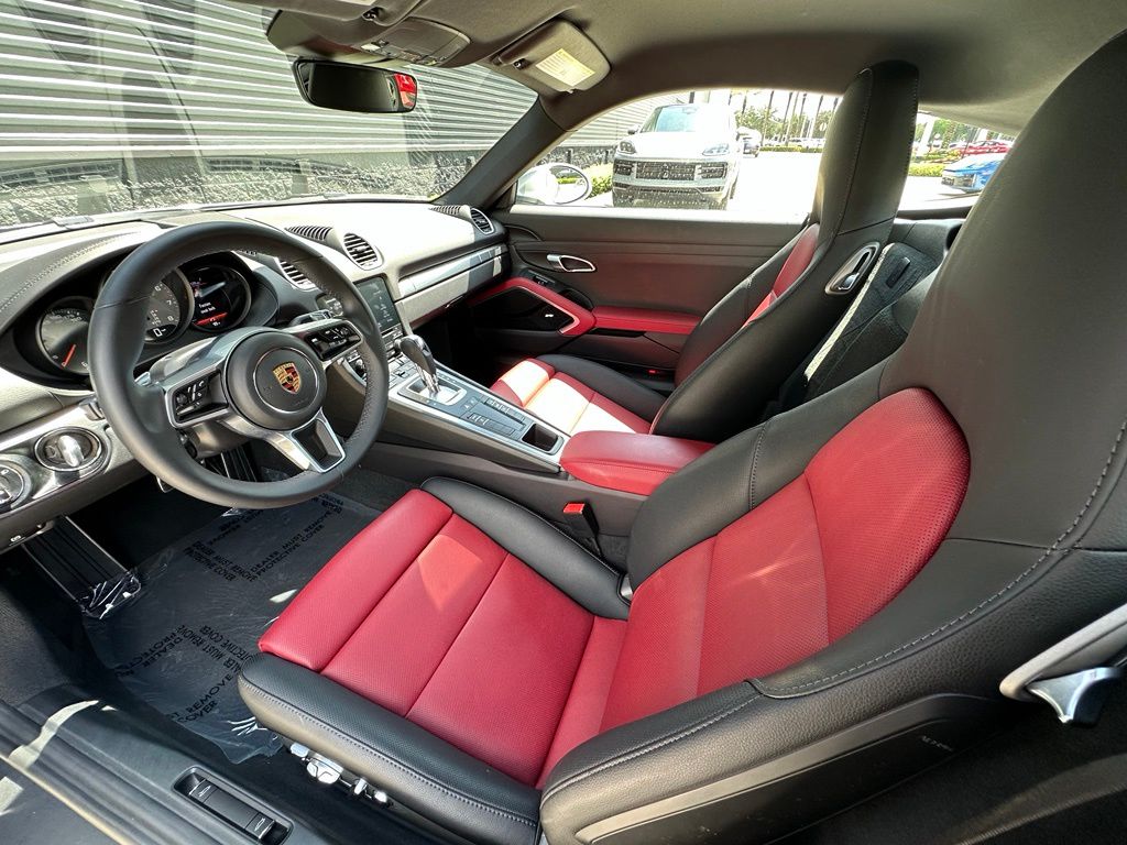 Thumbnail: 2022 Porsche 718 Cayman - 4