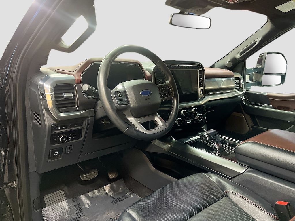 Used 2023 Black Ford Lariat image 9