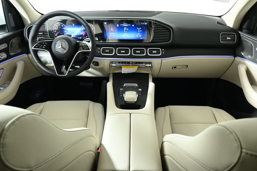 Thumbnail: 2026 Mercedes-Benz GLE - 4