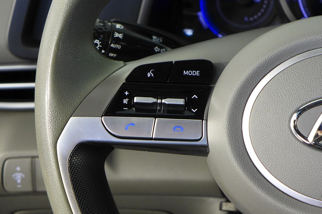 Thumbnail: 2023 Hyundai Elantra - 28