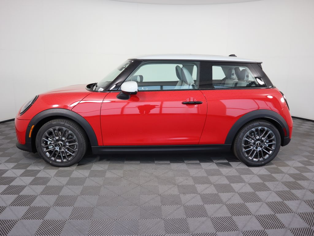 2025 MINI Cooper S 8