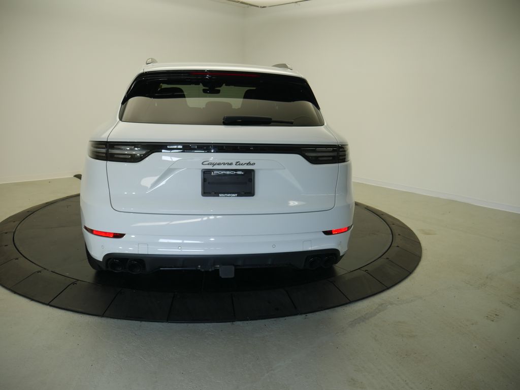 Thumbnail: 2023 Porsche Cayenne - 6