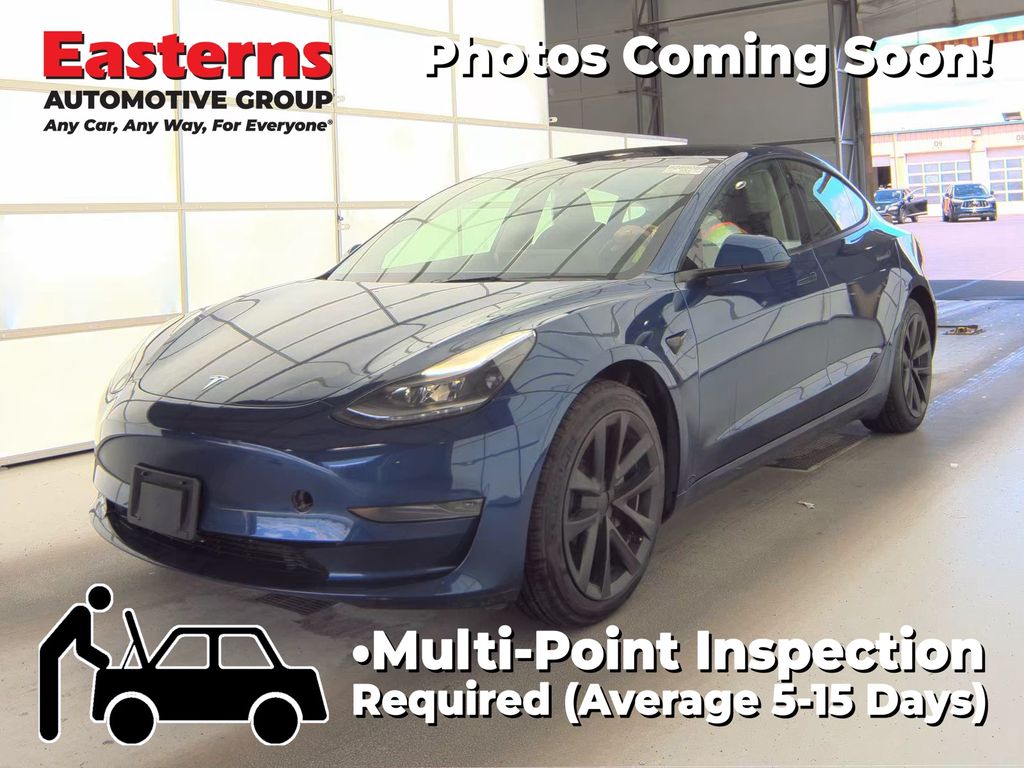 2023 Tesla Model 3 -'s photo