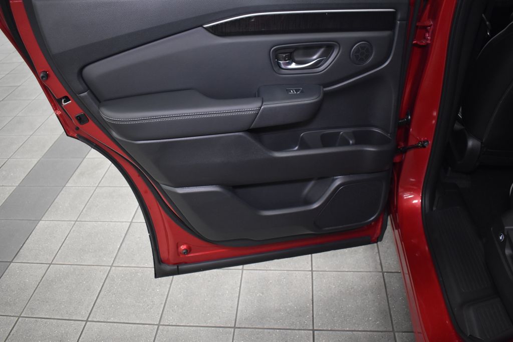 2025 Honda Pilot Elite 22