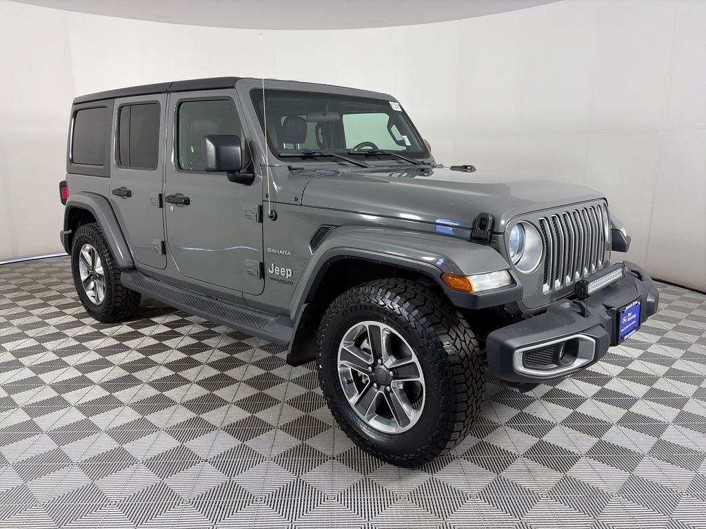 Sting-Gray Clearcoat 2018 Jeep Wrangler Unlimited Sahara 4WD SUV / Crossover Four-Wheel Drive 8-Speed Automatic