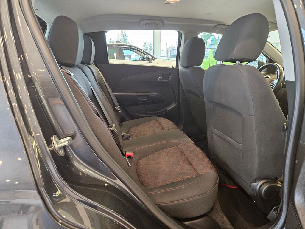 2020 Chevrolet Sonic LT