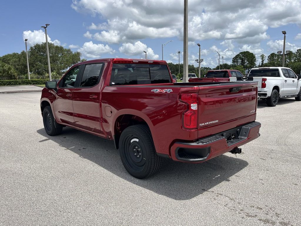 2024 Chevrolet Silverado 1500 RST 4