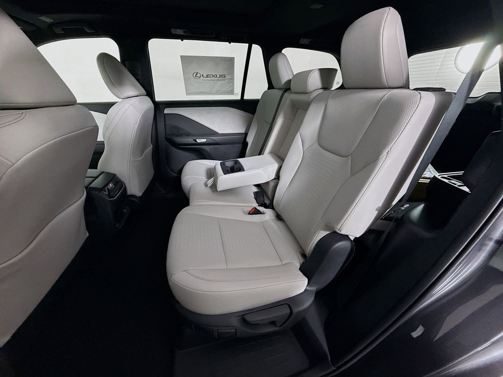 Thumbnail: 2026 Lexus TX - 17