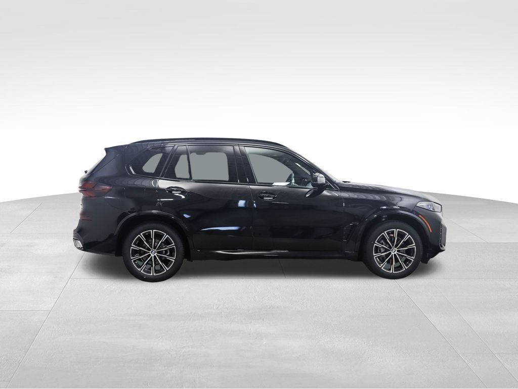 Thumbnail: 2026 BMW X5 - 7
