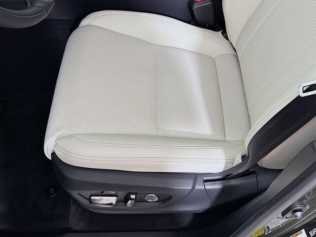 Thumbnail: 2026 Lexus LX - 21