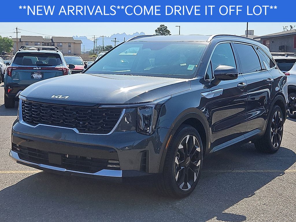 Gray (Gravity Grey) 2025 Kia Sorento SUV / Crossover Front-Wheel Drive 8-Speed Dual Clutch