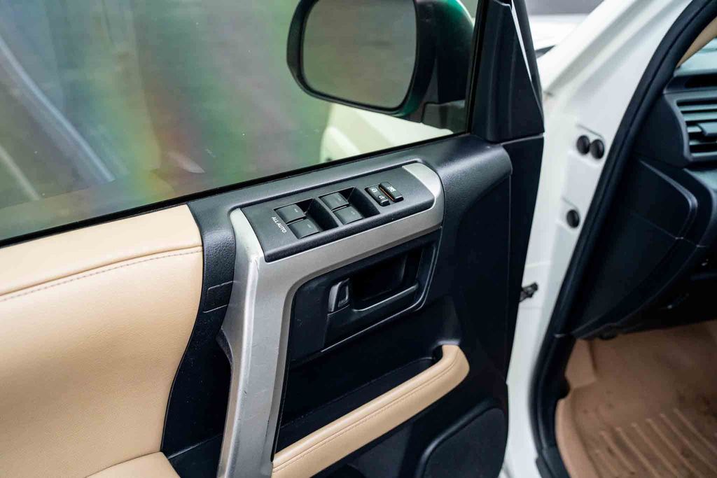 Used Car 2013 Toyota 4runner  Limited For Sale Under $25,000 In Austin, Texas