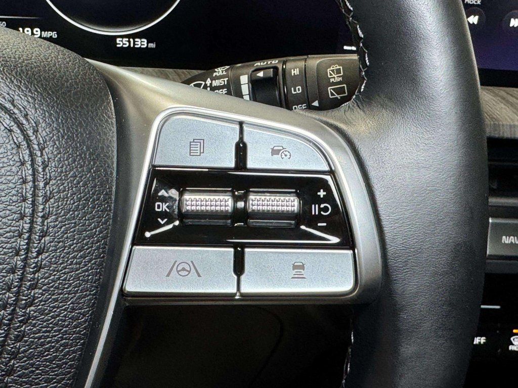 Used 2024 Glacial White Pearl Kia SX-Prestige image 11