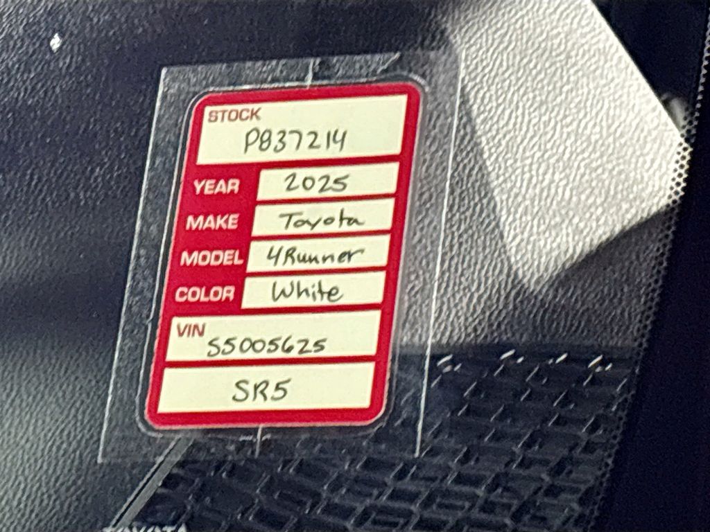 2025 Toyota 4Runner SR5
