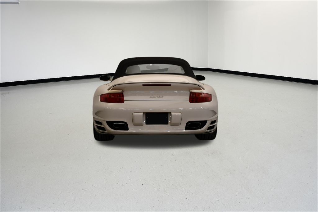 Thumbnail: 2009 Porsche 911 - 6