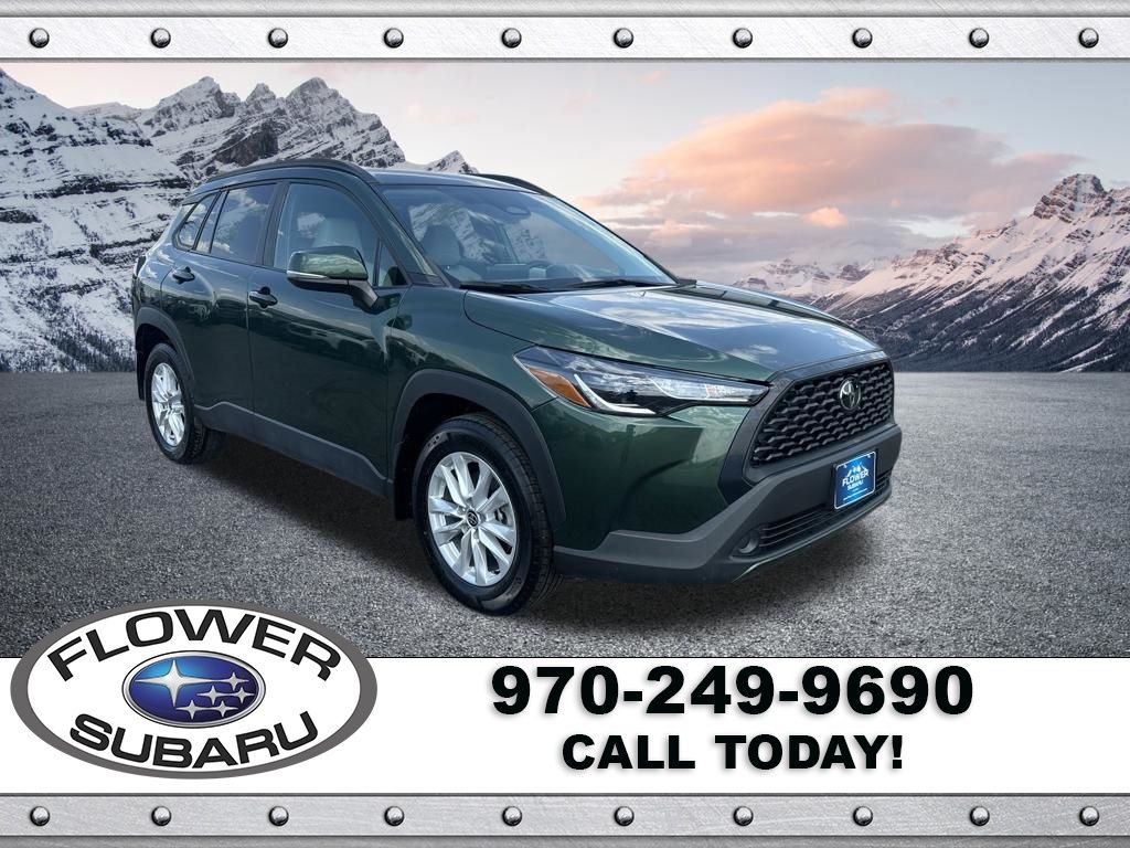  2024 Toyota Corolla Cross LE AWD   