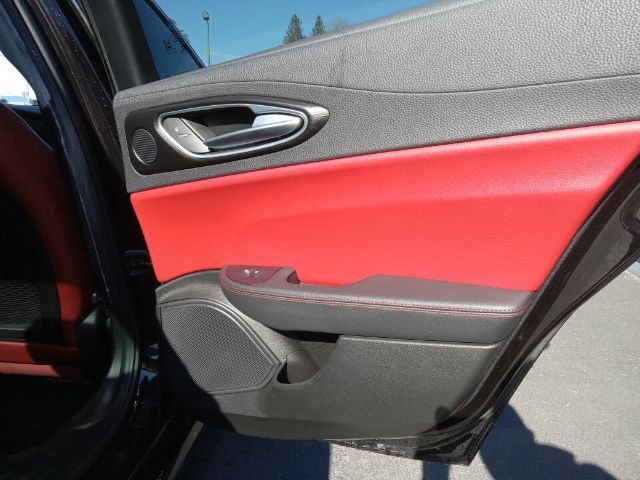 2017 Alfa Black Alfa Romeo Giulia Base RWD Sedan